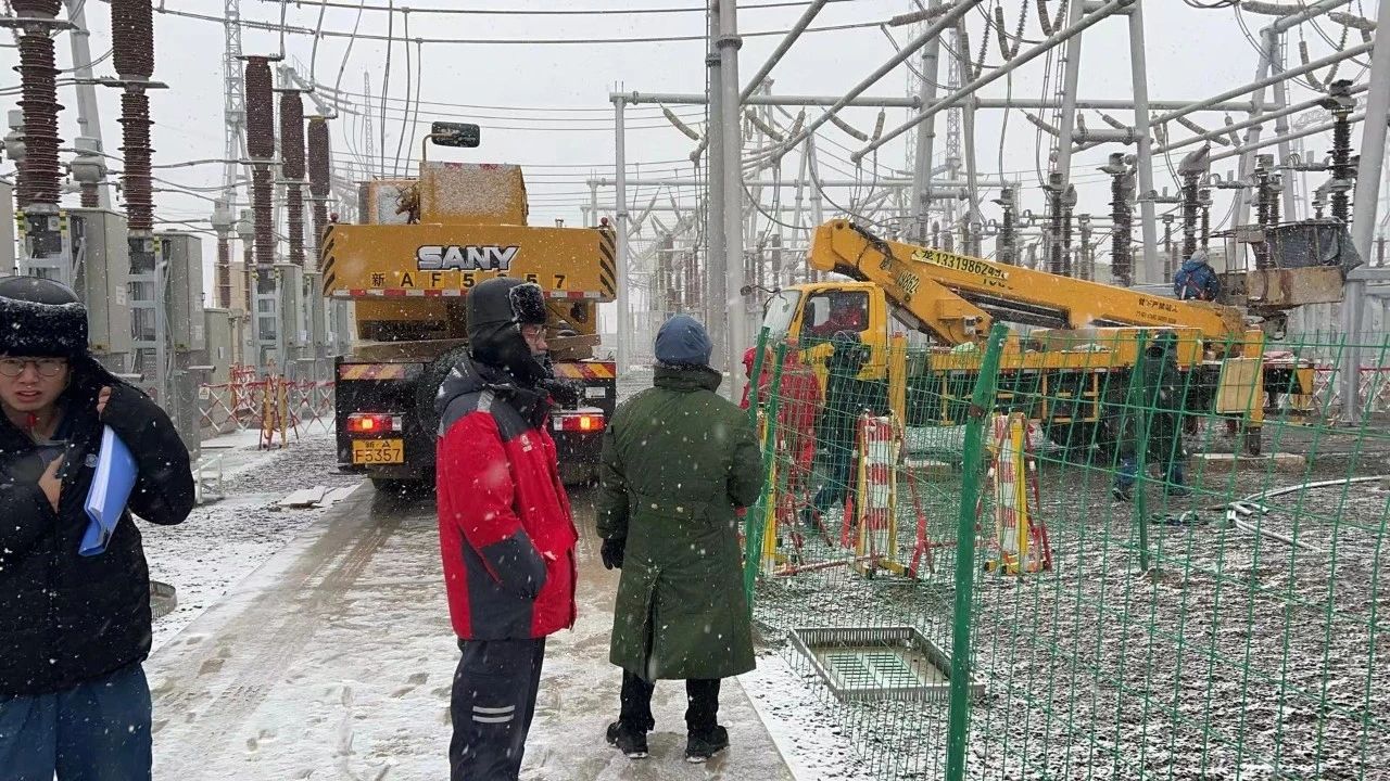 達(dá)坂城、三塘湖、木壘750千伏變電站第三臺(tái)主變擴(kuò)建工程“零缺陷”投運(yùn)
